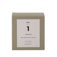Bild in Galerie laden, NO. 1 - Parsley Lime Duftkerze 60 Std. / 390 gr in Geschenkbox