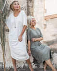 Bild in Galerie laden, POMELIA - Midikleid - Bambusfaser