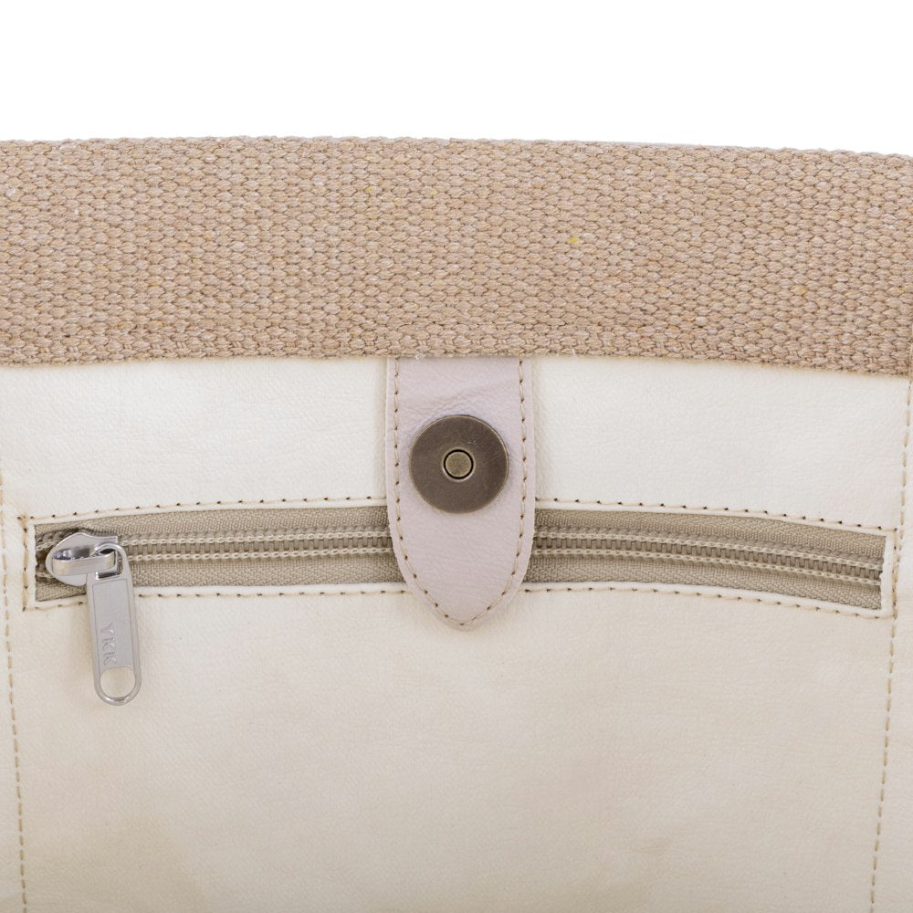 UASHMAMA GIULIA Small Shopper Glossy Weiß Innenansicht
