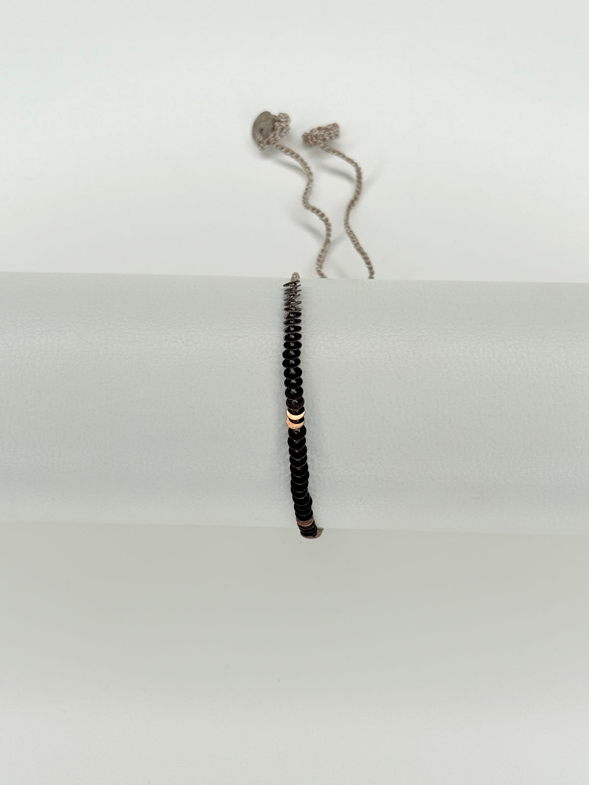 PAM bracciale fine all’uncinetto con paillettes