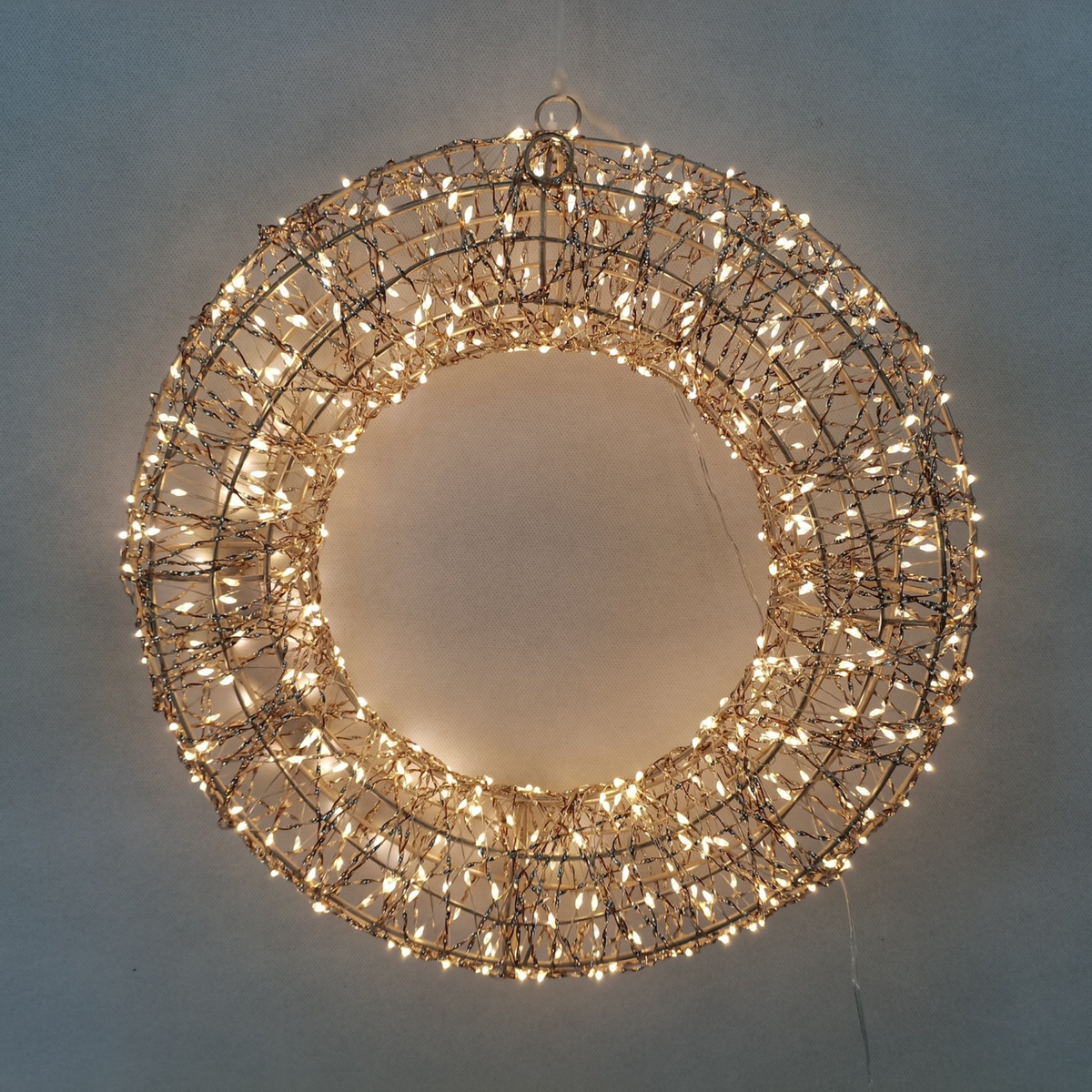 LED-Kranz Ø 60cm - gold - mit Timer