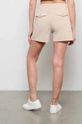 Bild in Galerie laden, PENNY Shorts TRAVEL - sand