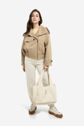 Bild in Galerie laden, YAYA Leder Shopper mit Drehverschluss - Beige