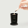 Bild in Galerie laden, SANTAL AND TONKA - Mini Premium Boutique Duftkerze 70gr