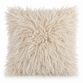 Carica immagine nella galleria, CURLY Kissenbezug in Off-White aus weichem Lammfellimitat