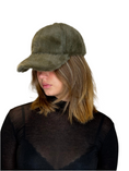 Bild in Galerie laden, Fell-Cap dunkel grün