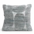 Bild in Galerie laden, Wohnkissen STONE Polyester – Blau / Grau gemustert 45x45 cm