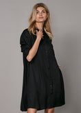 Bild in Galerie laden, YEMINA Kleid schwarz