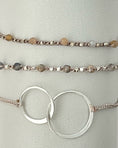 Bild in Galerie laden, CIRLA zwei Ringe - Armband