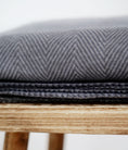Bild in Galerie laden, Kuscheldecke FINN - BIO-Baumwolle - dunkelgrau