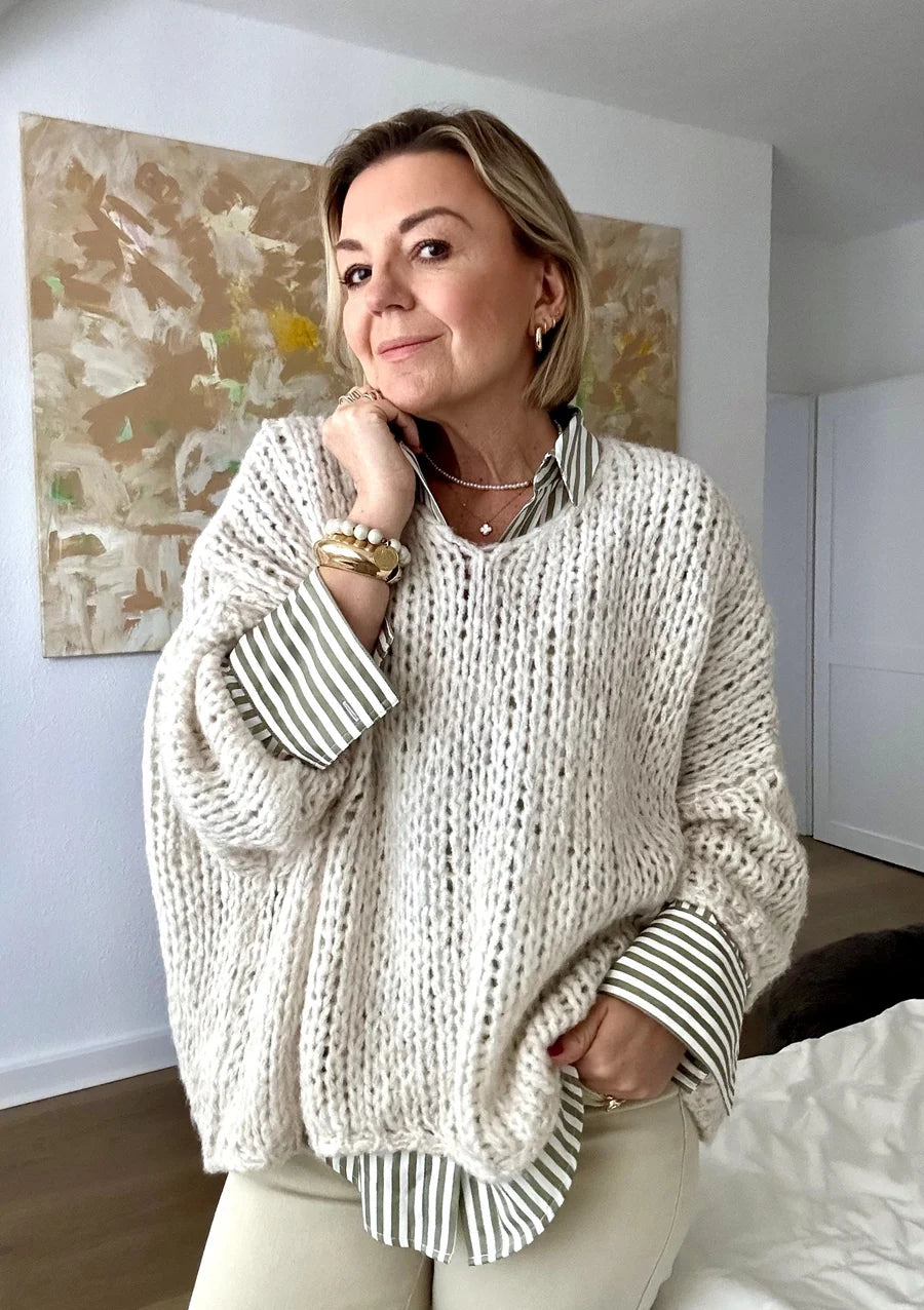 LORA Oversize-Grobstrickpullover mit Wolle – Kalk