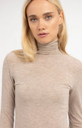 Charger l'image dans la galerie, Rollkragenshirt aus Jersey – Beige meliert