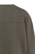 Carica immagine nella galleria, YAYA Oversize Pullover im Washed Look – Braun