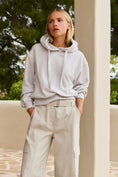 Bild in Galerie laden, YAYA Hoodie mit Kordeln - Grau