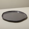 Bild in Galerie laden, BeHome Teller / Dinner Plate ø 29 x 1,5 cm - Steingut