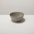 Bild in Galerie laden, BeHome kleine Schale / Dessertschale ø 13 x 6,5 cm - Steingut