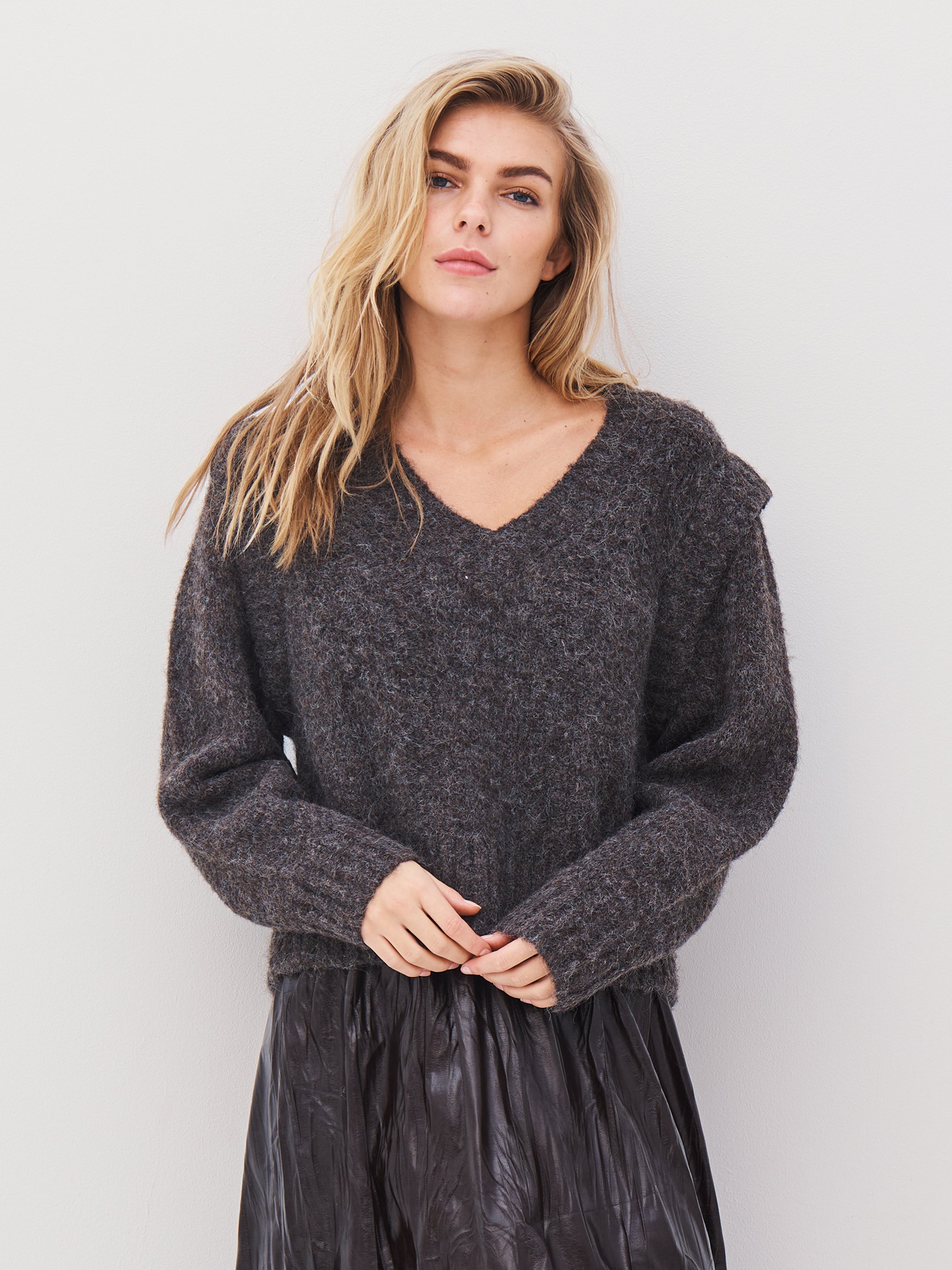 AGNES Strickpulli - braun