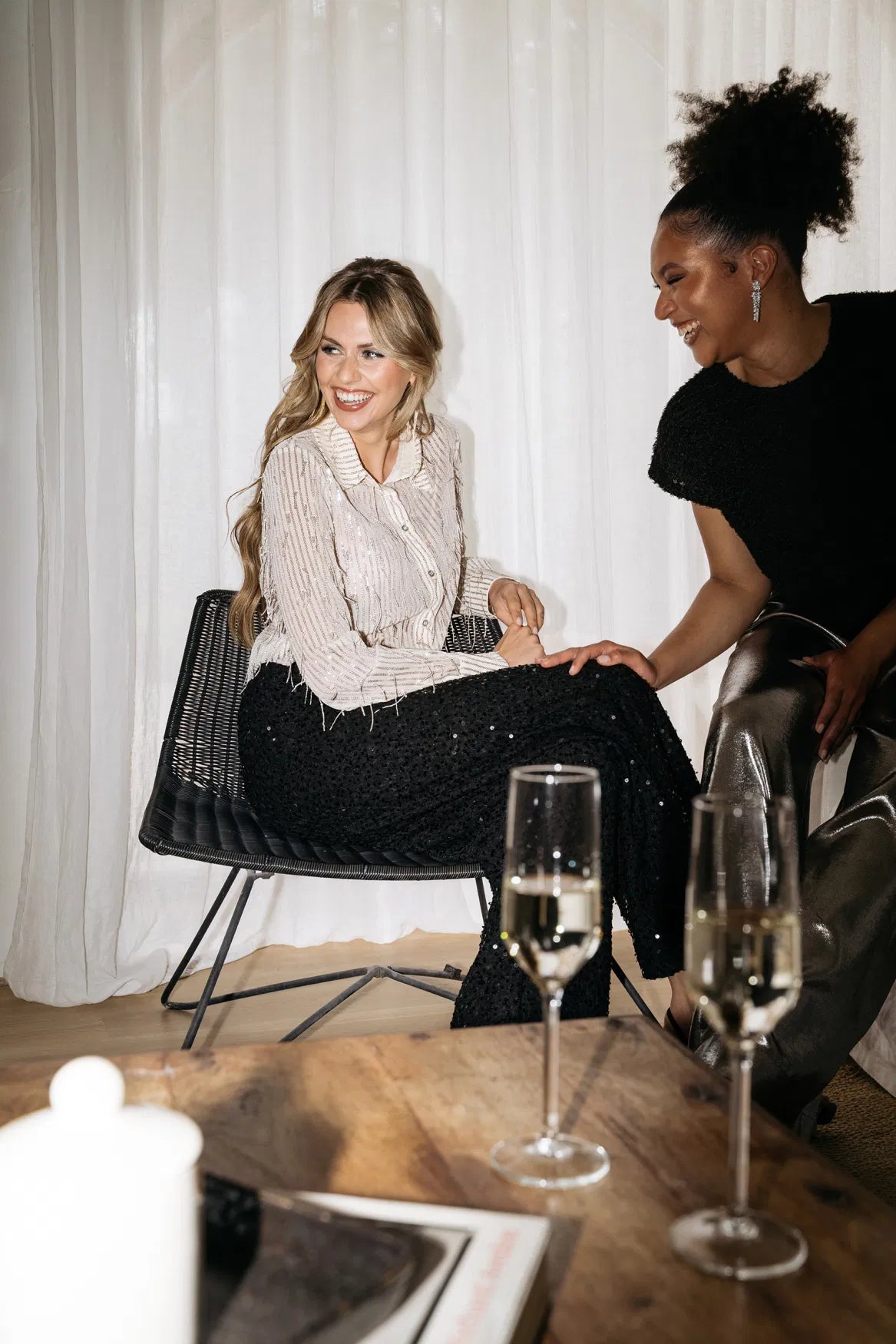 Barcelona Pailletten Bluse creme / silber