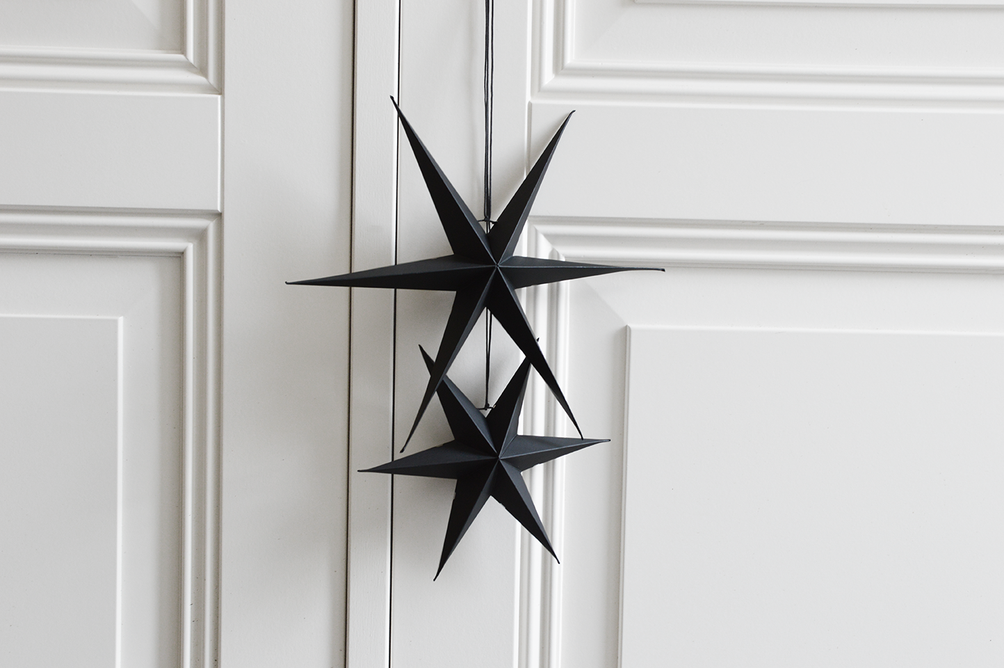 Papiersterne im Set 2 Stück | schwarz