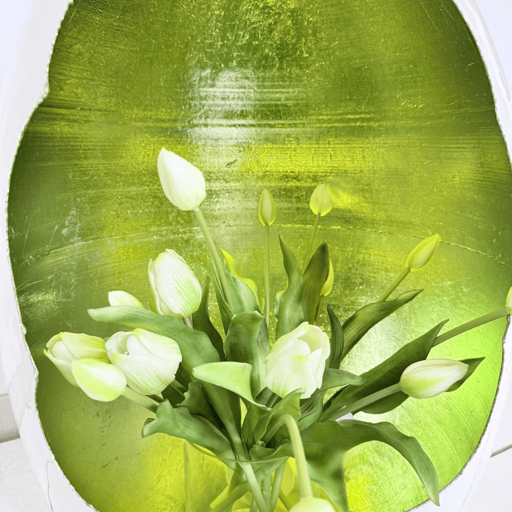 Cor Mulder Deko-Ei Weiß/Grün – modernes Designobjekt