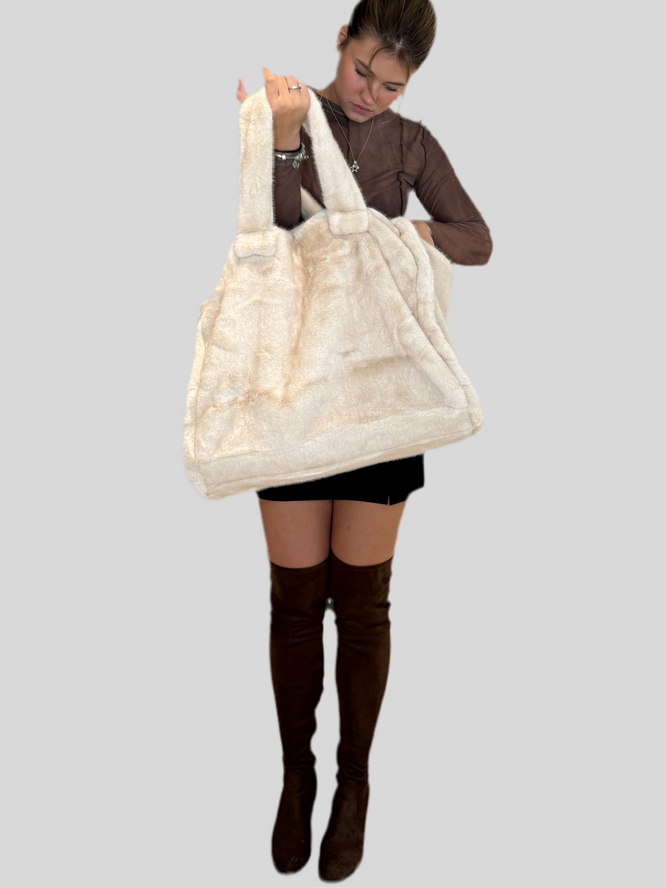 MEGA Felltasche XXL beige Kunstfell