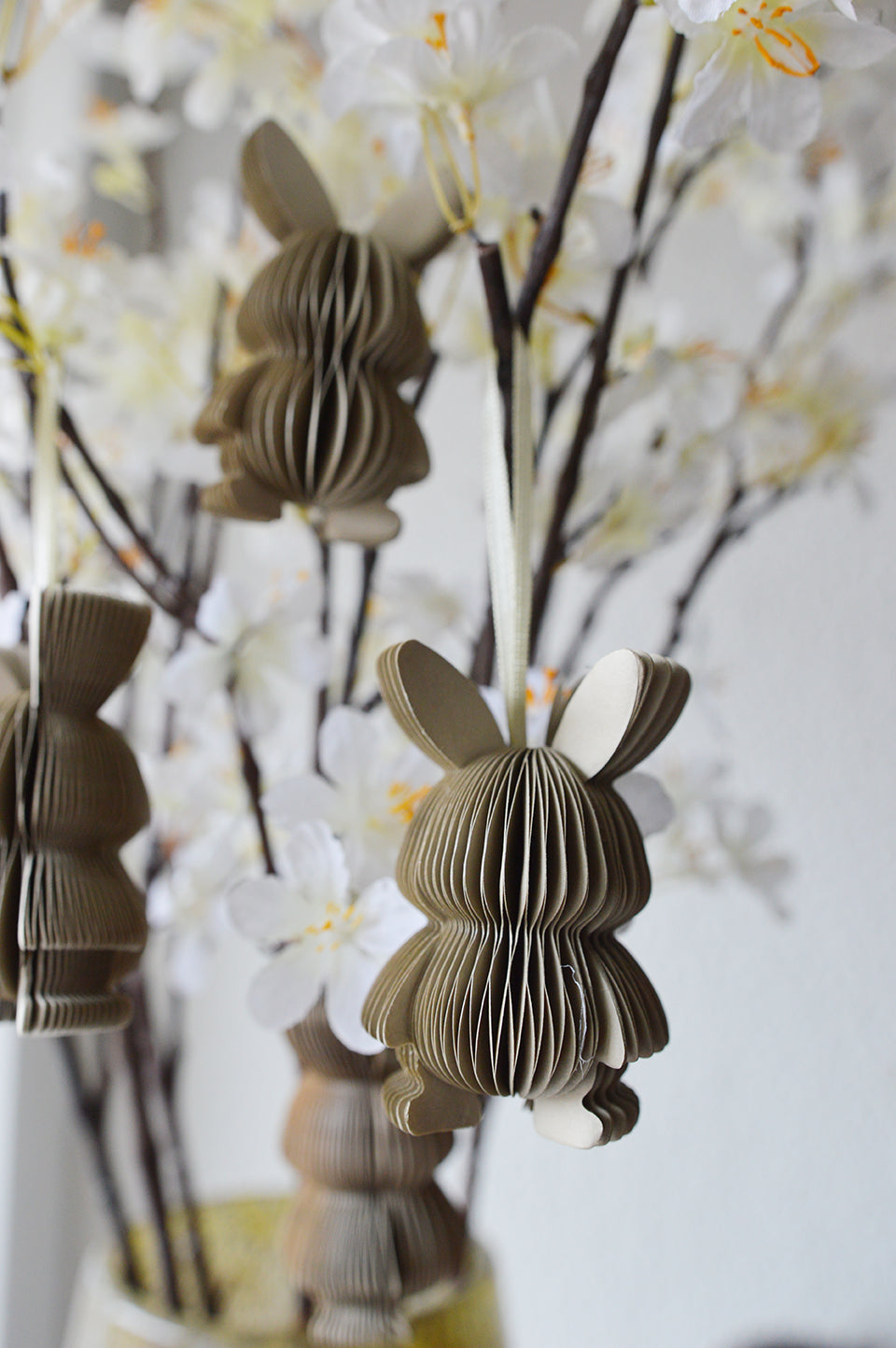 Papier-Hase Honeycomb zum Hängen | 7 cm - Taupe