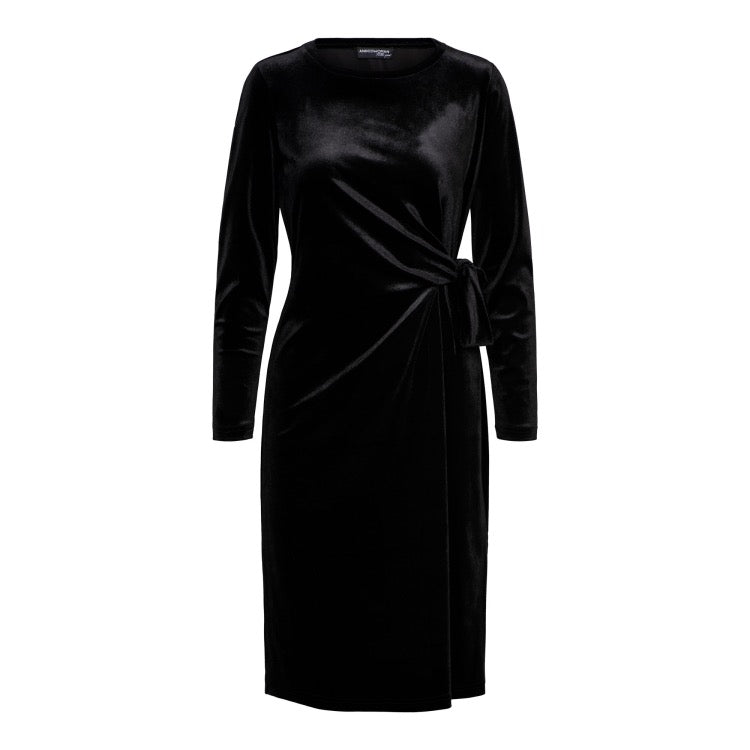 Tokyo Samtkleid "kleines Schwarzes"