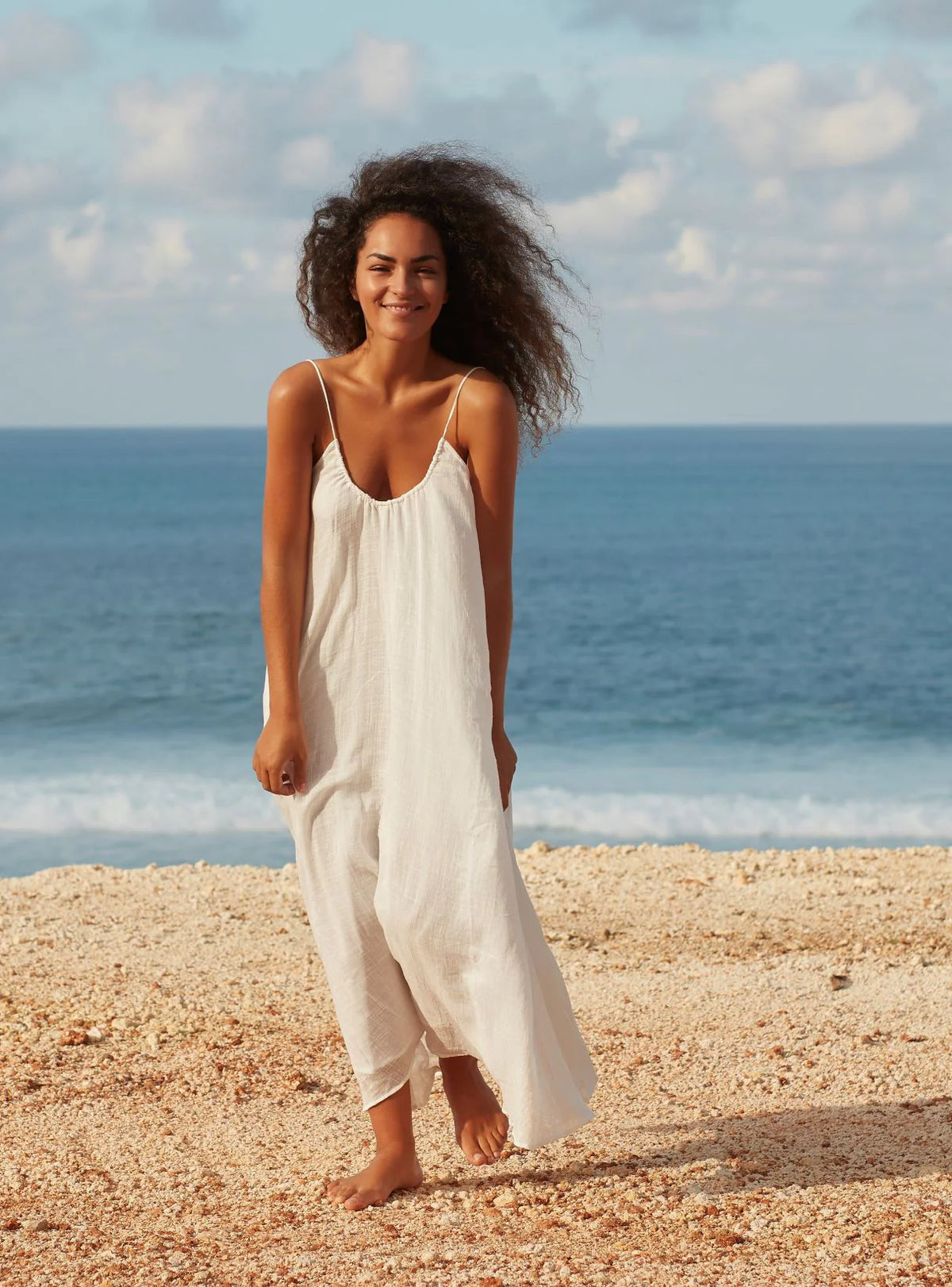 Robe Luciee Amphitrite – robe longue dos nu en coton noir