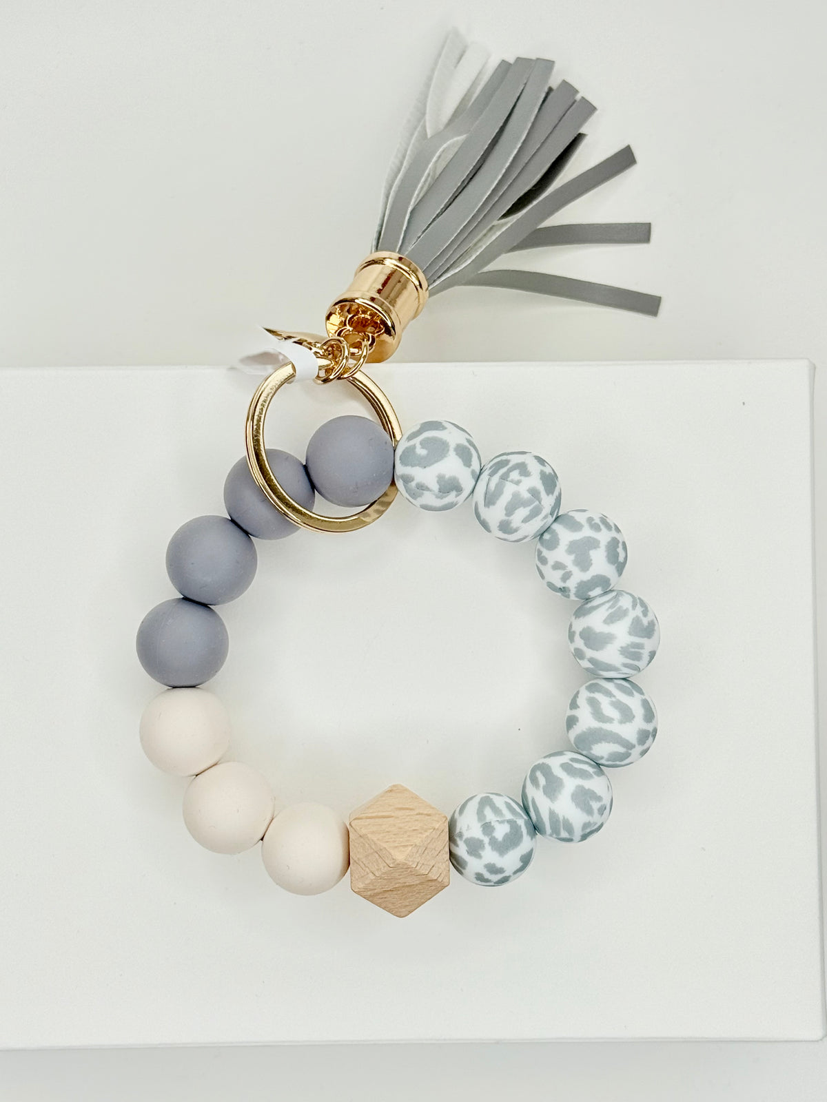 SILICONE Keychain - Leo white / grey