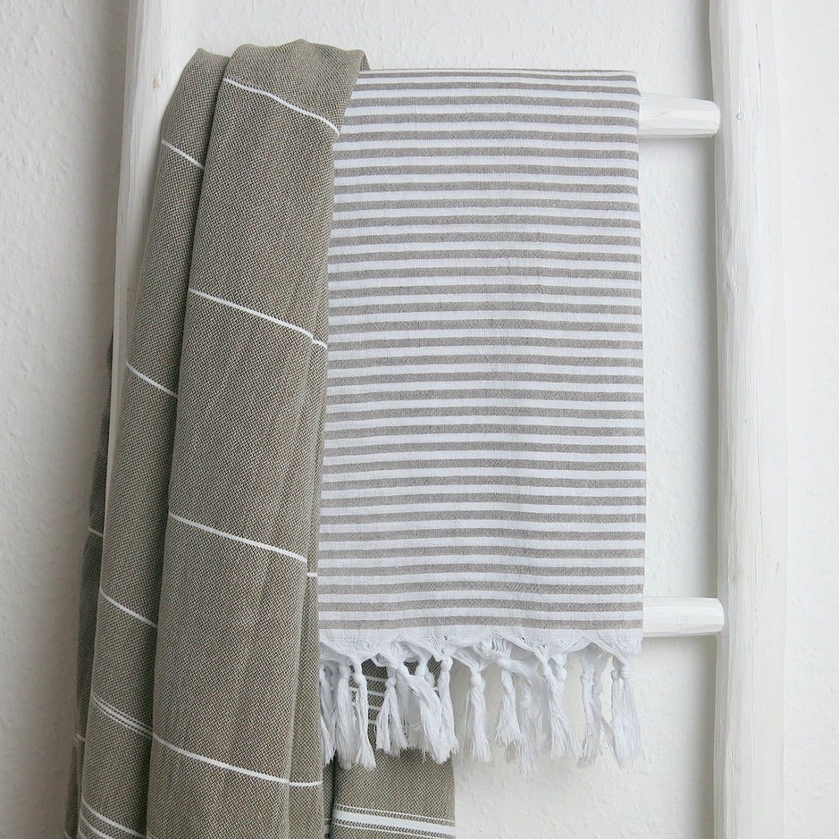 Baumwolltuch Streifen – Pareo, Sarong & Strandtuch aus 100% Baumwolle