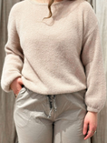 Bild in Galerie laden, BECCA - Pulli in Alpaka Mix - beige
