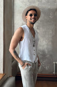Carica l'immagine nel visualizzatore della galleria, Gilet in lino JESS - unisex - vari colori

