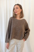 Charger l'image dans la visionneuse de la galerie, Alpaka Pullover ANGIE – Braun meliert | BYPIAS
