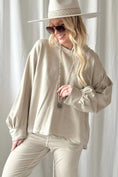 Bild in Galerie laden, ByPias Bohemiana Sweatshirt – Vintage Wash | Beige | One Size
