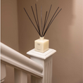 Bild in Galerie laden, VELVET WOOD - Premium Reed Diffuser 250ml
