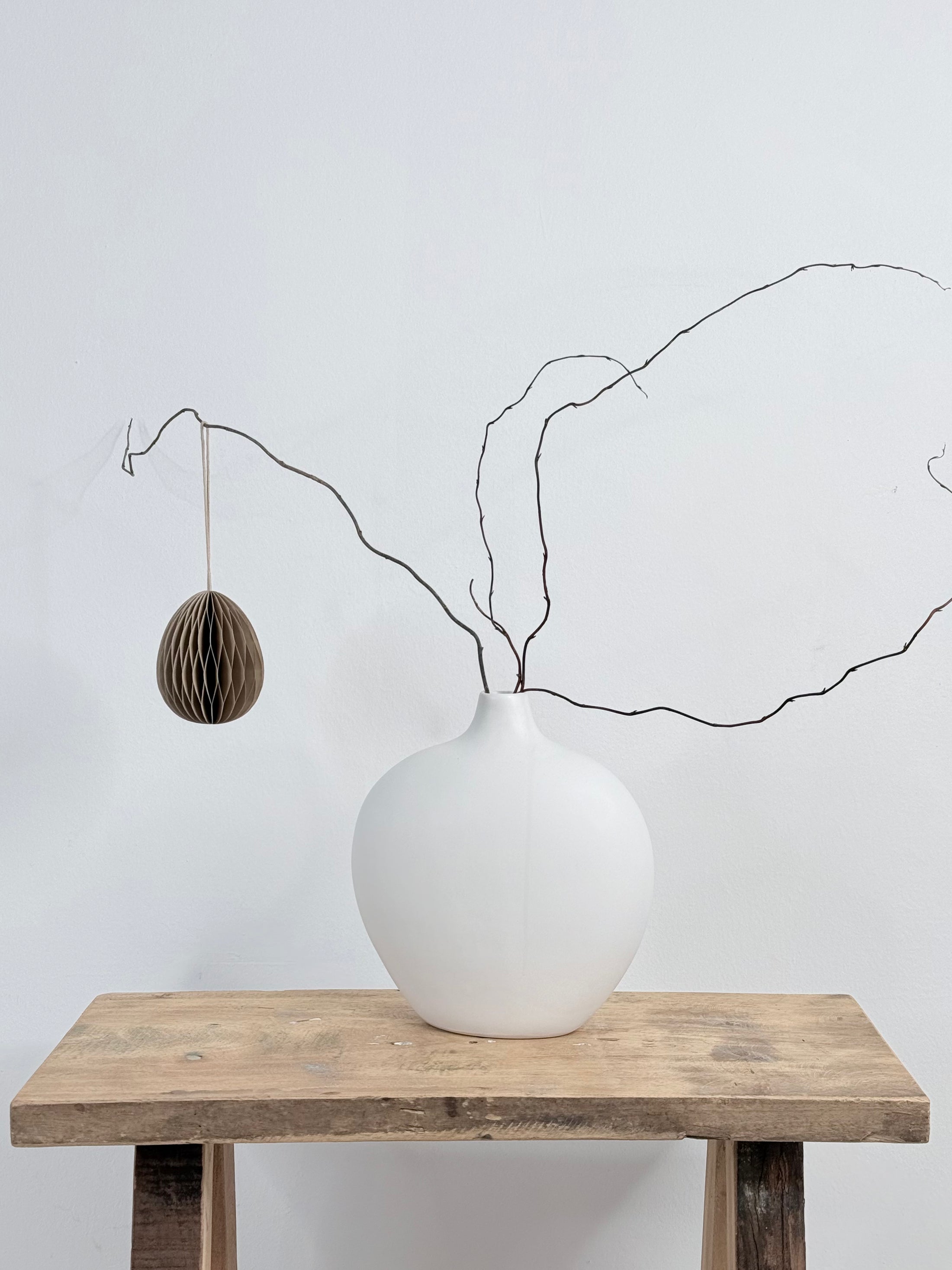 Papier-Ei Honeycombs zum Hängen - Taupe | 10 cm