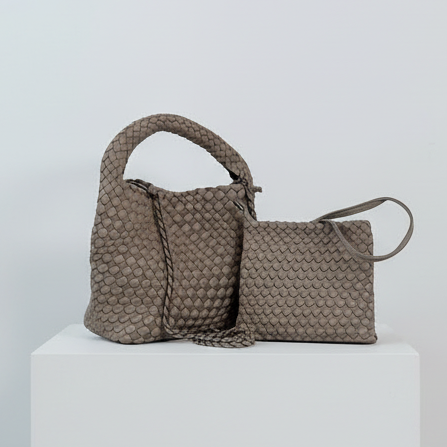 Kleine neopren Handtasche mit Schulterriemen und separater Innentasche in Taupe