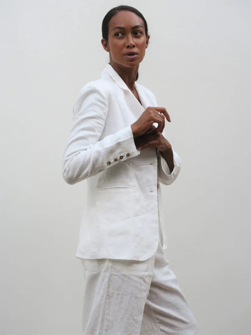 Luciee Linen Blazer – Leinenblazer mit Baumwollfutter in Ecru
