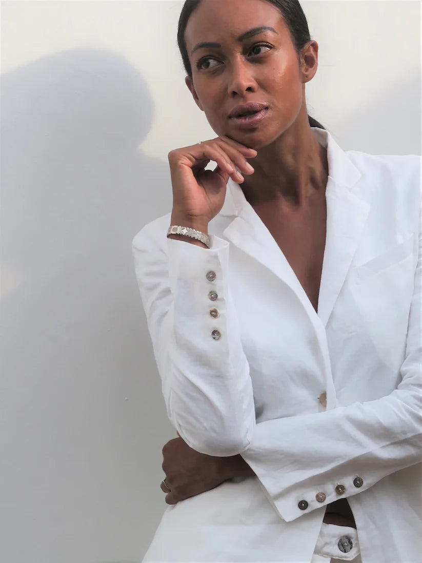 Luciee Linen Blazer – Linen blazer with cotton lining in ecru