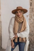 Bild in Galerie-Betrachter laden, FOREVER IN LOVE - Mohair Cardigan offwhite
