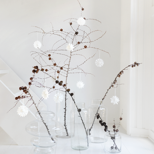 Schneestern | Papier-Schneeflocke | 8 cm | weiß