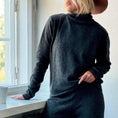 Bild in Galerie-Betrachter laden, LUISA Home Wear Rollkragen Pullover aus Merino-Cashmere Strick
