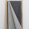 Bild in Galerie laden, Wohndecke Thor von Riema Germany aus recycelter Baumwolle 230x150 cm groß als Wendedecke Dunkelgrau und Hellgrau
