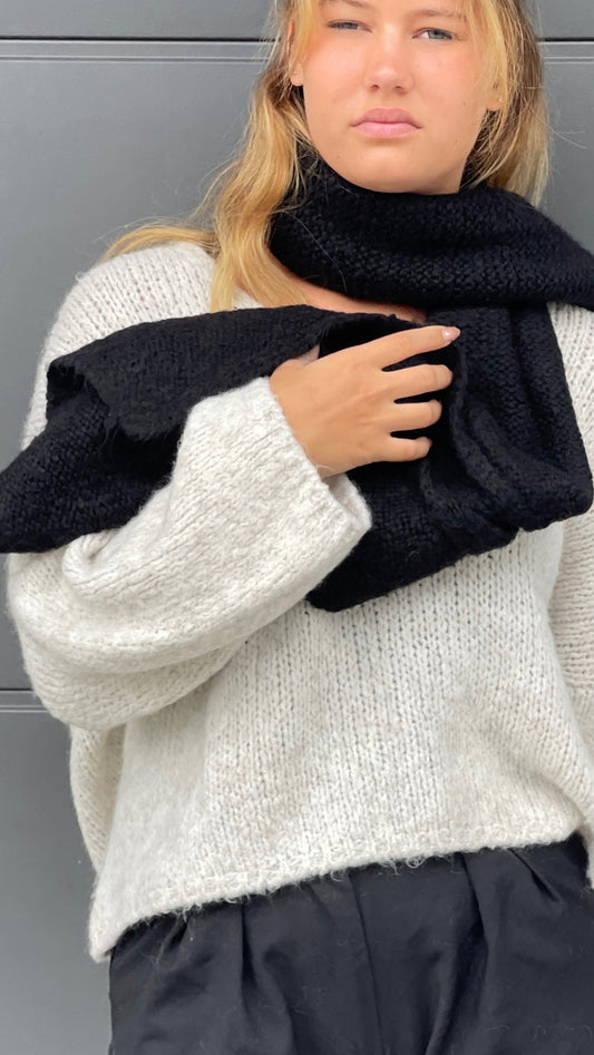 bypias-schwarzer-winterschal