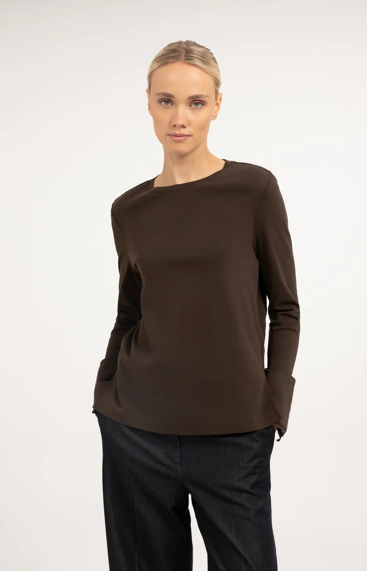 Langarmshirt mit Spitzenbündchen – Dunkelbraun